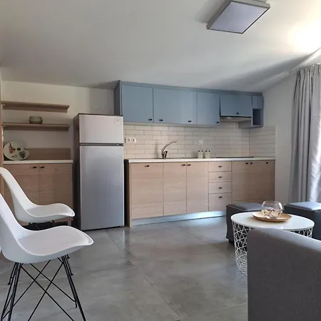 Revisapartments Grey Blue Neos Marmaras Exterior photo